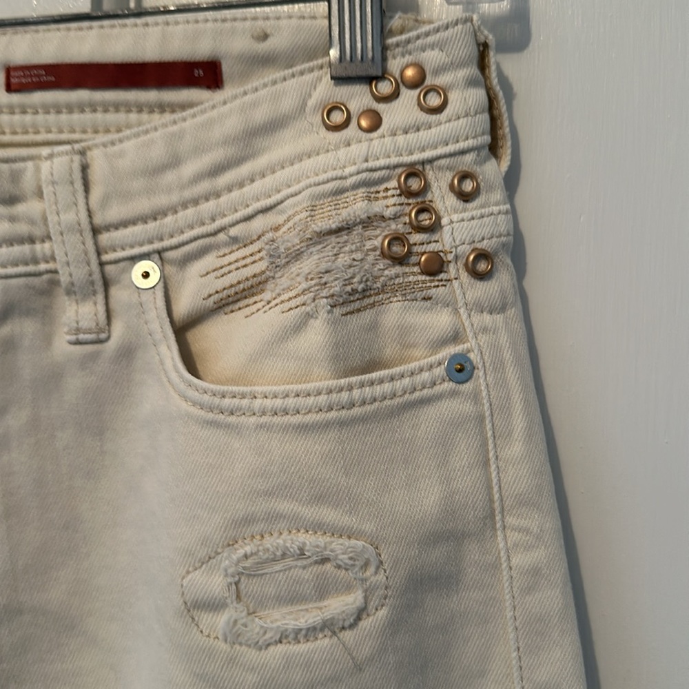 Anthropologie Pilcro riveted jeans